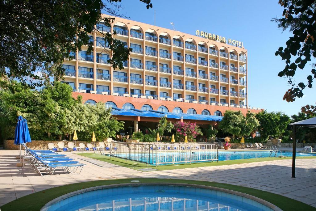 Navarria Blue Hotel Limassol Exterior photo